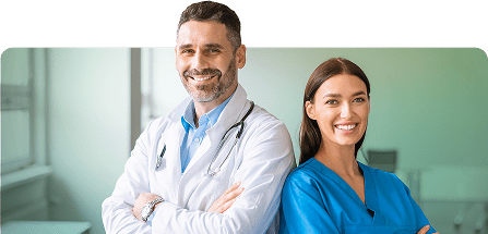 Especialistas que realizan chequeos médicos de detección de cáncer