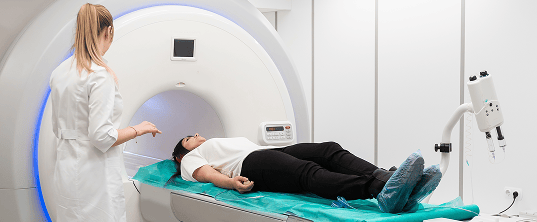 Estudios de detección de cáncer de mama.